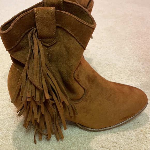 fringe booties—never worn - Picture 2 of 4